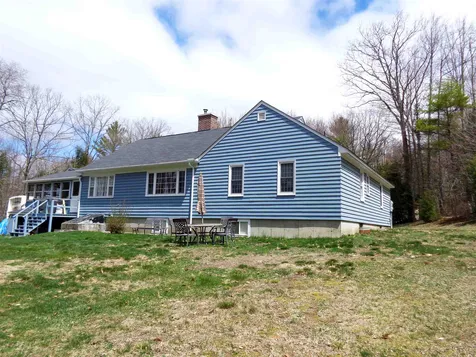 12 Searle Hill Road Danbury NH 03230