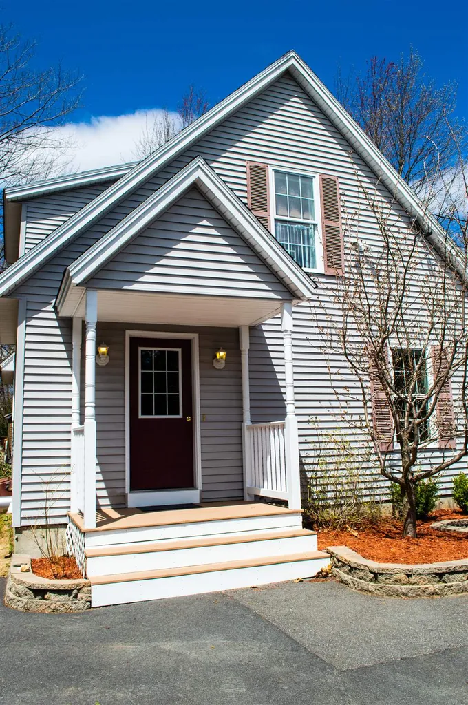 13 Pinecrest Road Jaffrey NH 03452