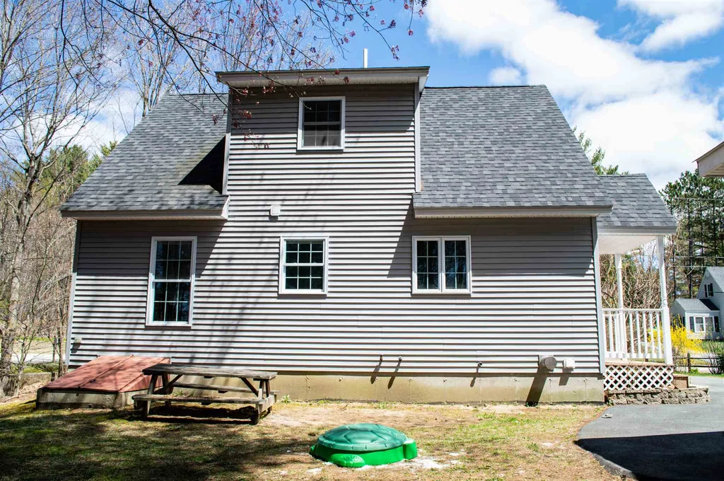13 Pinecrest Road Jaffrey NH 03452