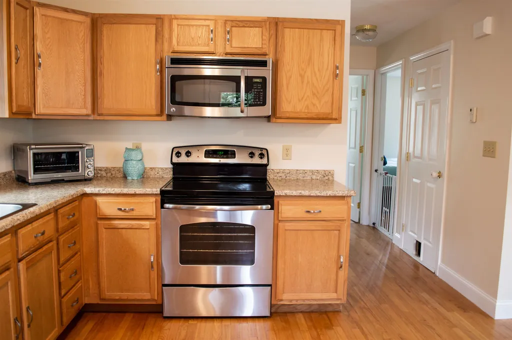 13 Pinecrest Road Jaffrey NH 03452