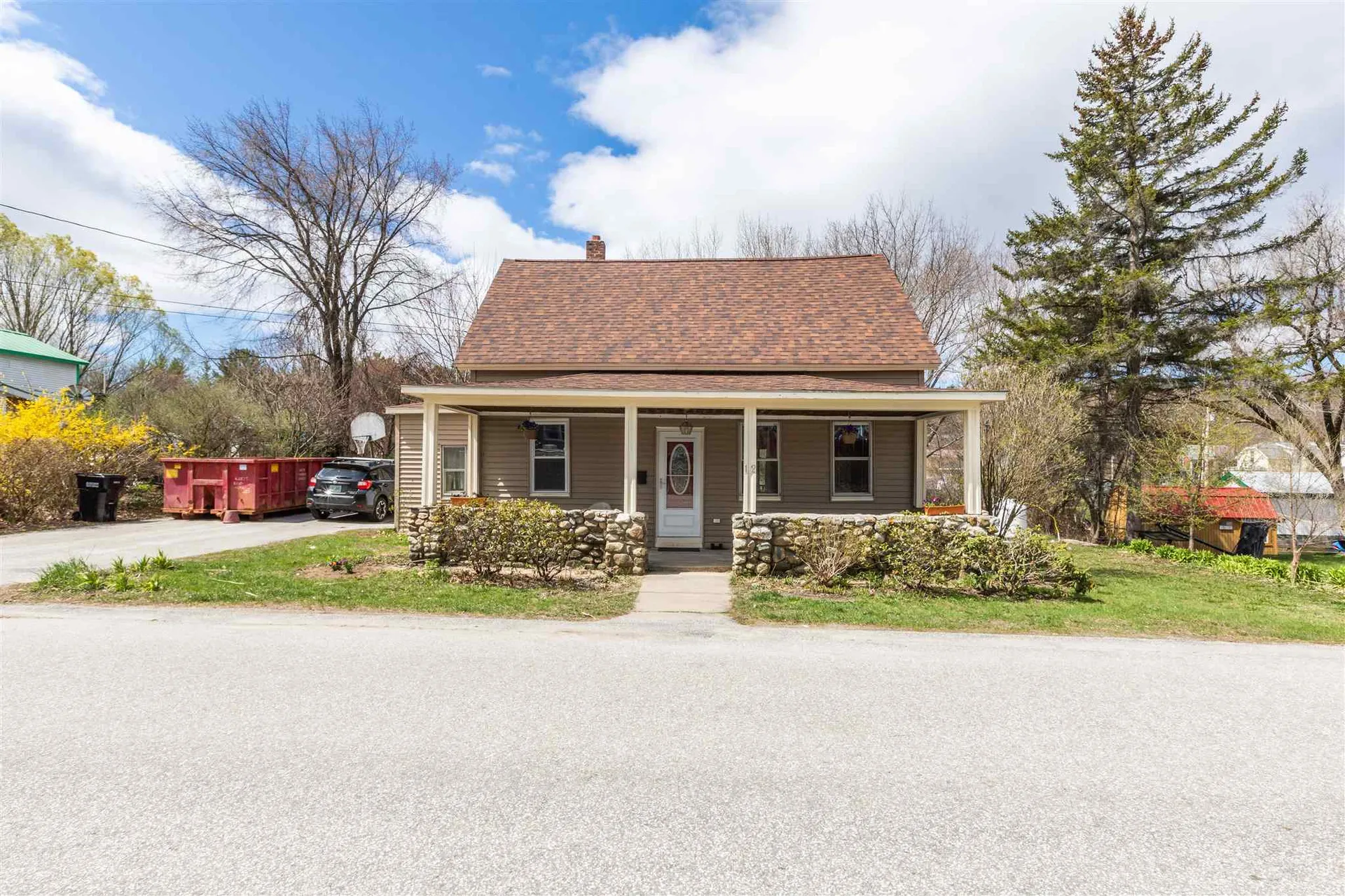 12 Middle Street Newport NH 03773
