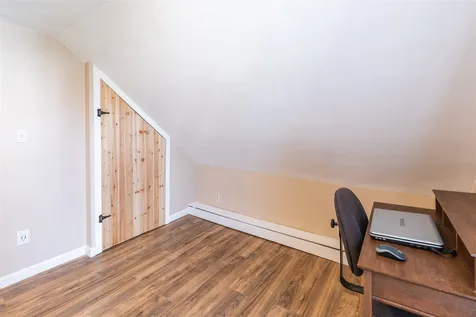 12 Middle Street Newport NH 03773
