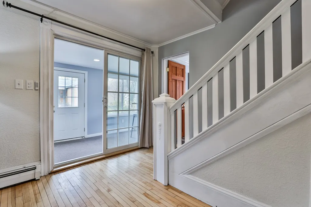 138 Woodland Avenue Manchester NH 03109