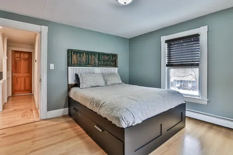 138 Woodland Avenue Manchester NH 03109