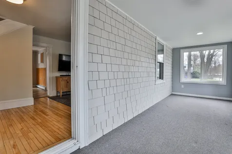 138 Woodland Avenue Manchester NH 03109