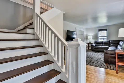 138 Woodland Avenue Manchester NH 03109