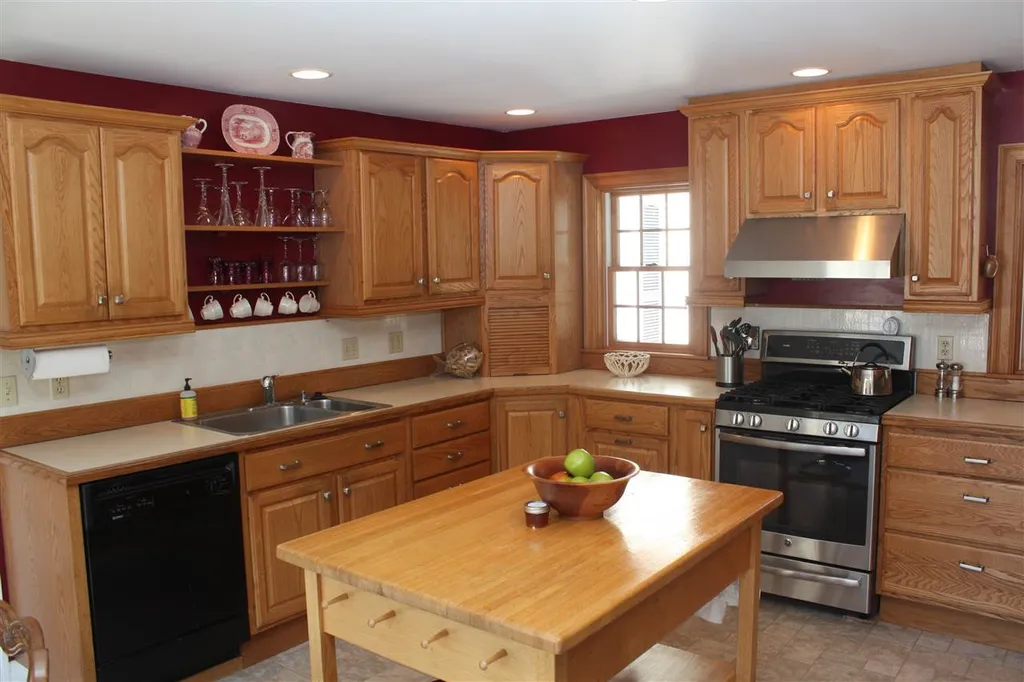 715 Wilton Road Peterborough NH 03458