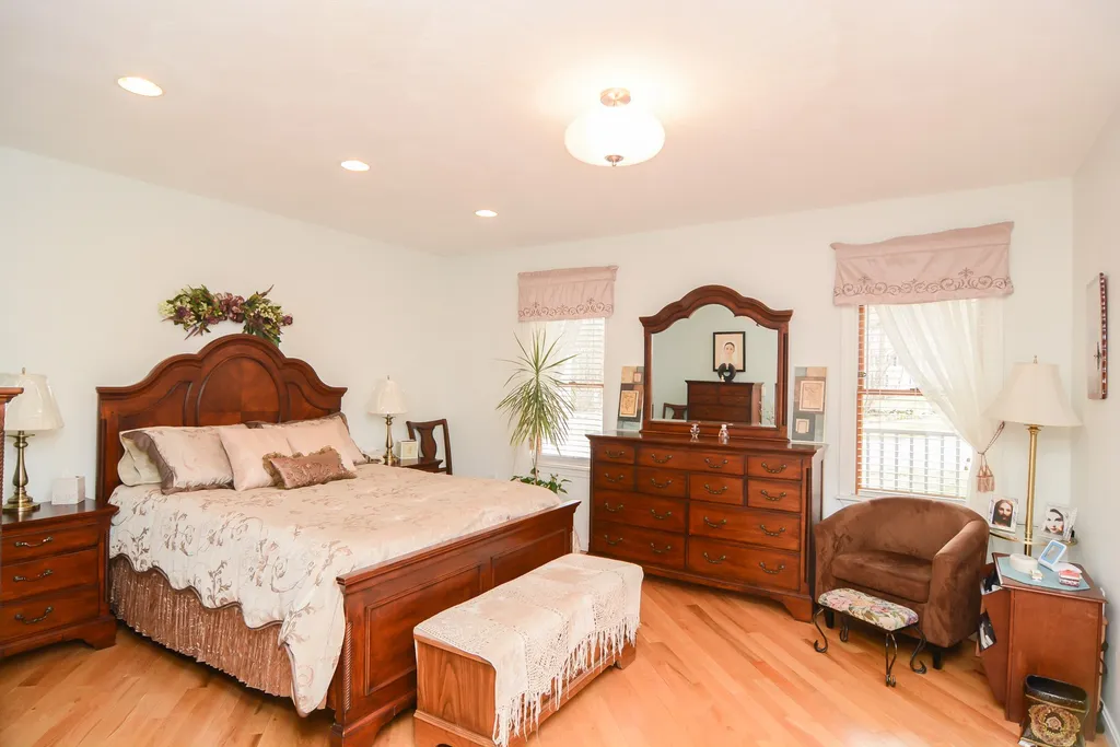 142 Lowell Road Salem NH 03079