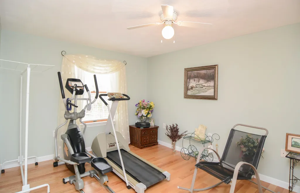 142 Lowell Road Salem NH 03079