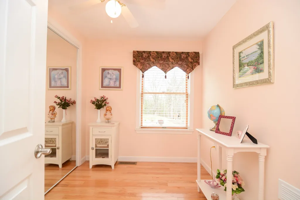 142 Lowell Road Salem NH 03079