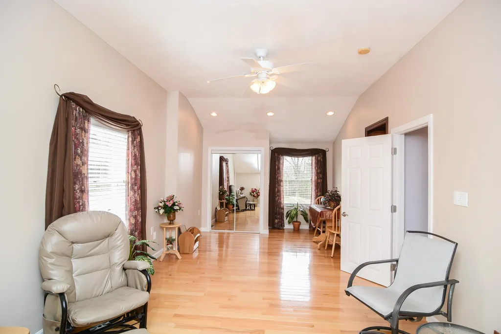 142 Lowell Road Salem NH 03079