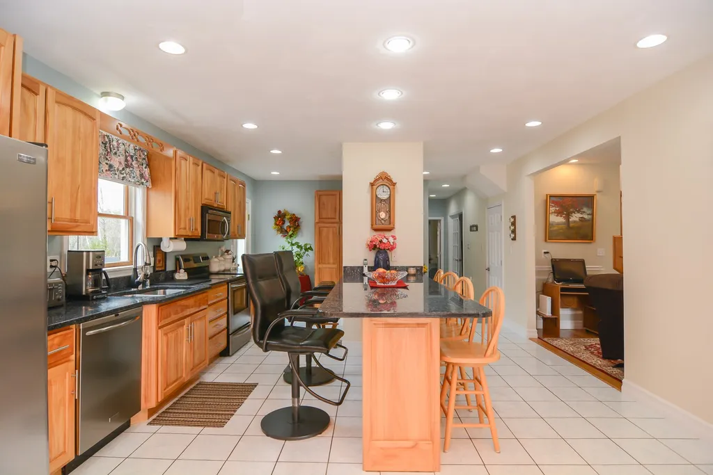 142 Lowell Road Salem NH 03079