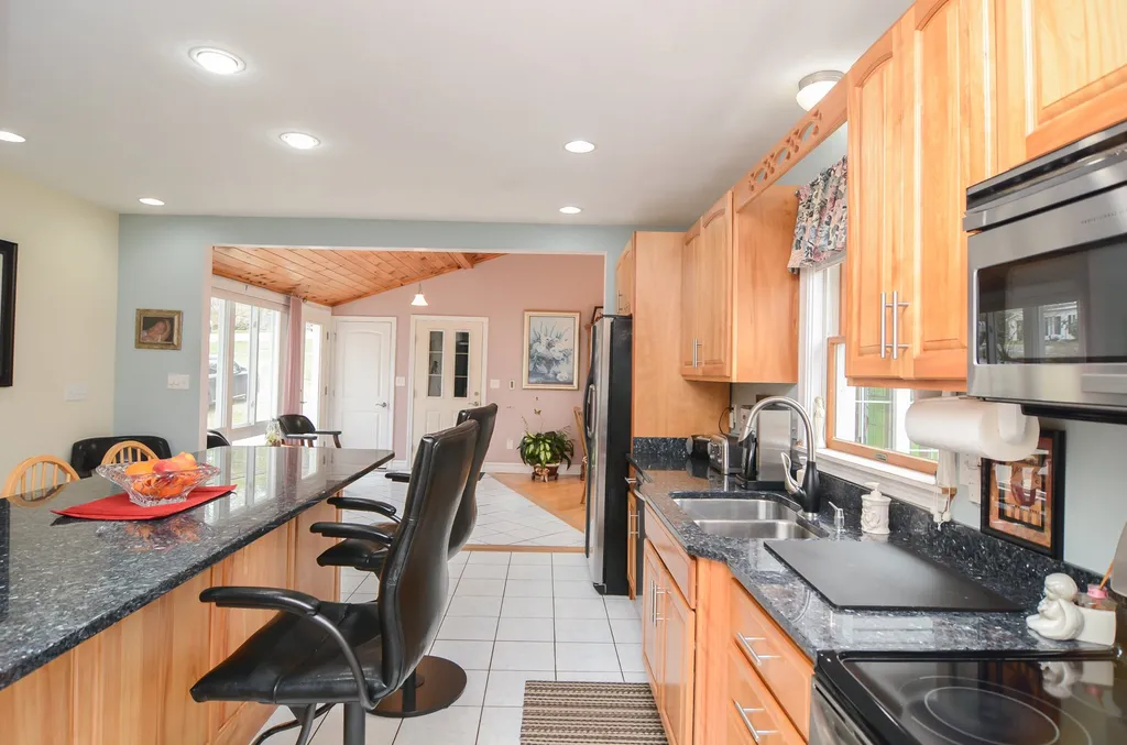 142 Lowell Road Salem NH 03079