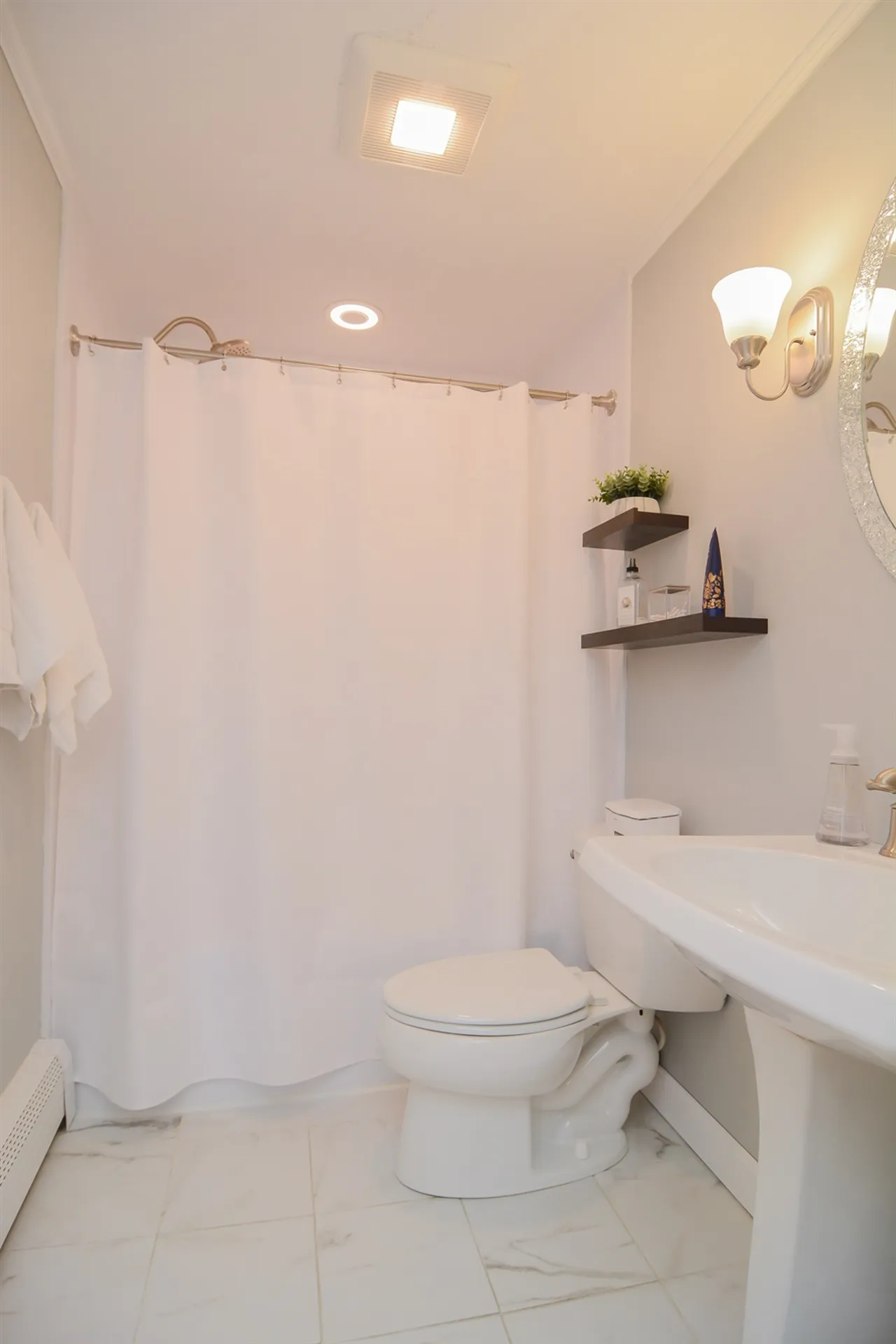 9 Johnson Avenue Salem NH 03079