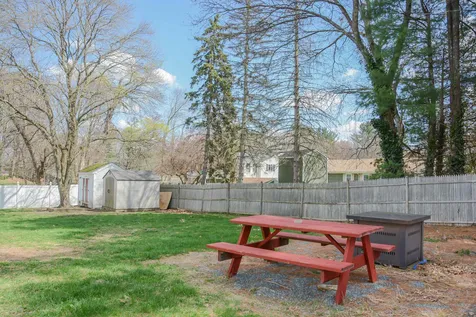 9 Johnson Avenue Salem NH 03079