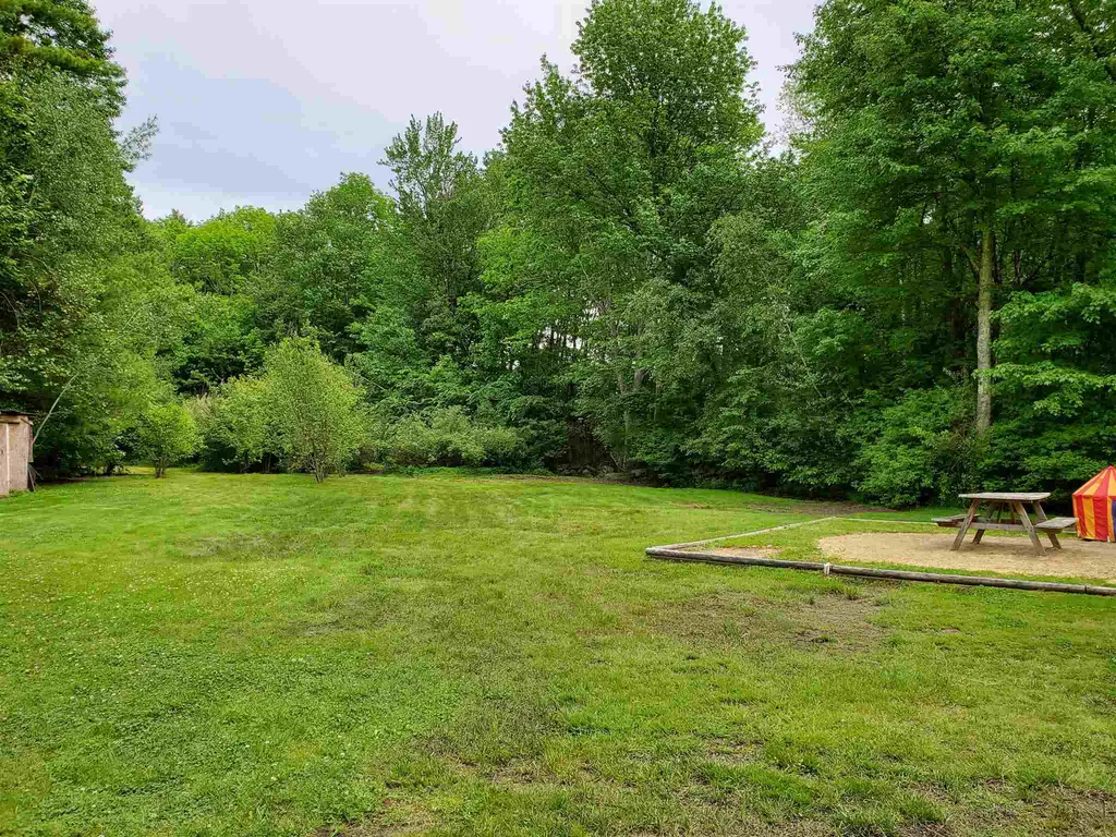 3 Mary Vey Drive Brentwood NH 03833