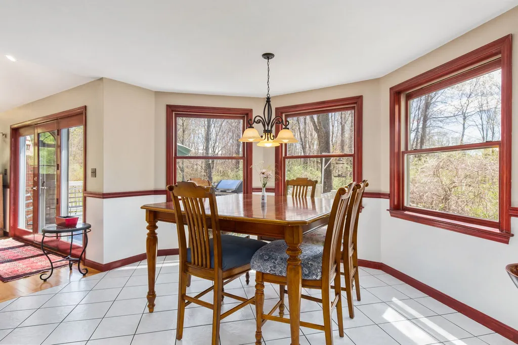 3 Mary Vey Drive Brentwood NH 03833