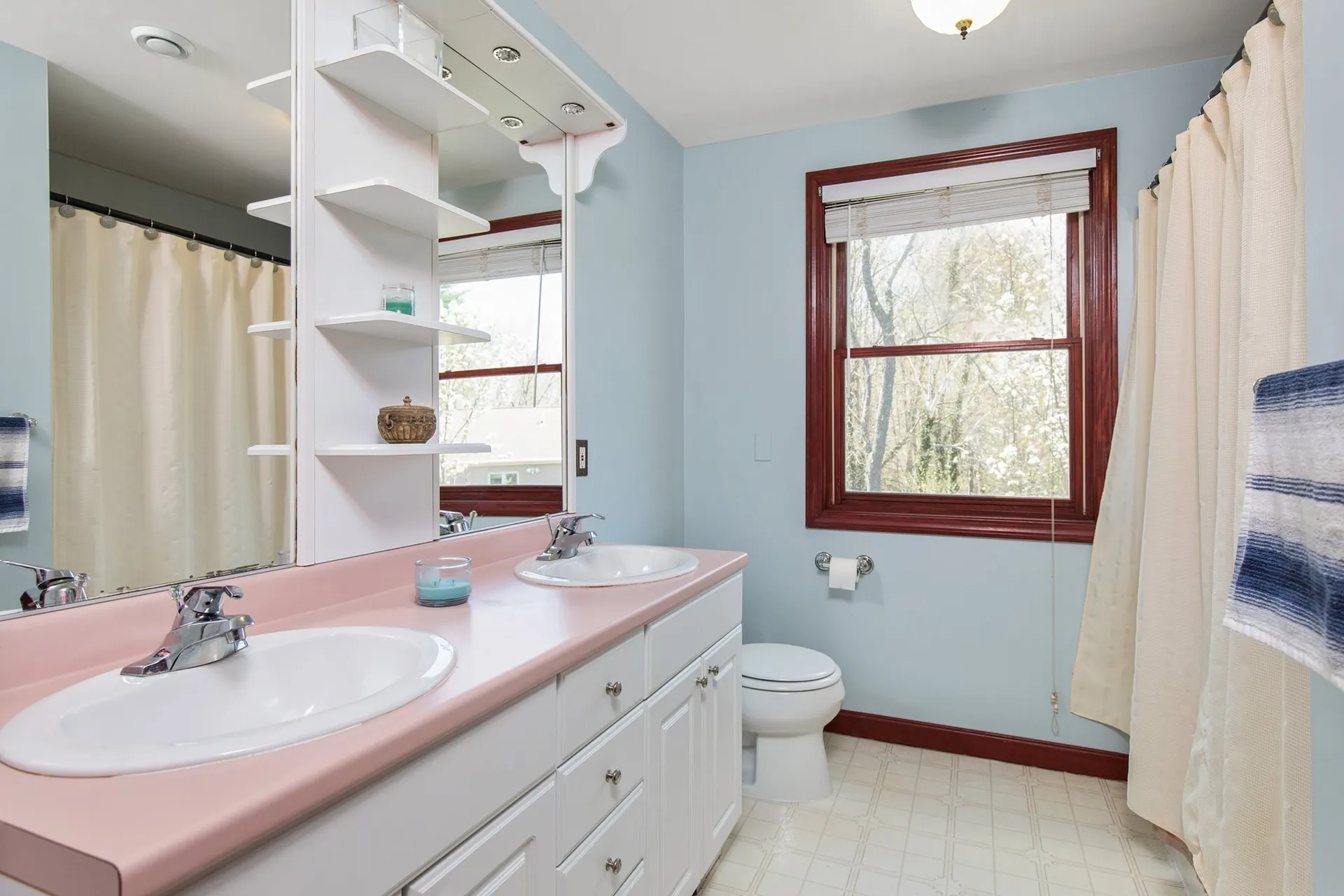 3 Mary Vey Drive Brentwood NH 03833