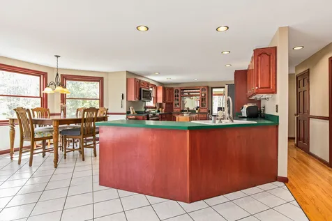3 Mary Vey Drive Brentwood NH 03833