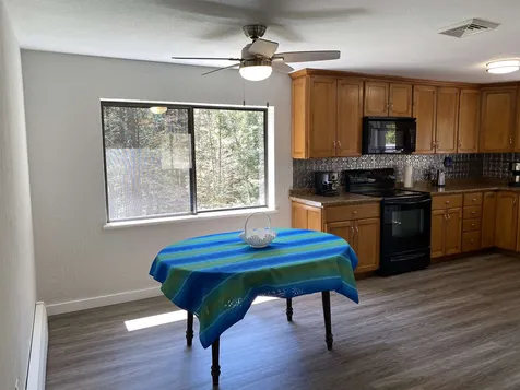 80 Rand Drive Chester NH 03036