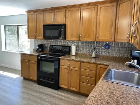 80 Rand Drive Chester NH 03036