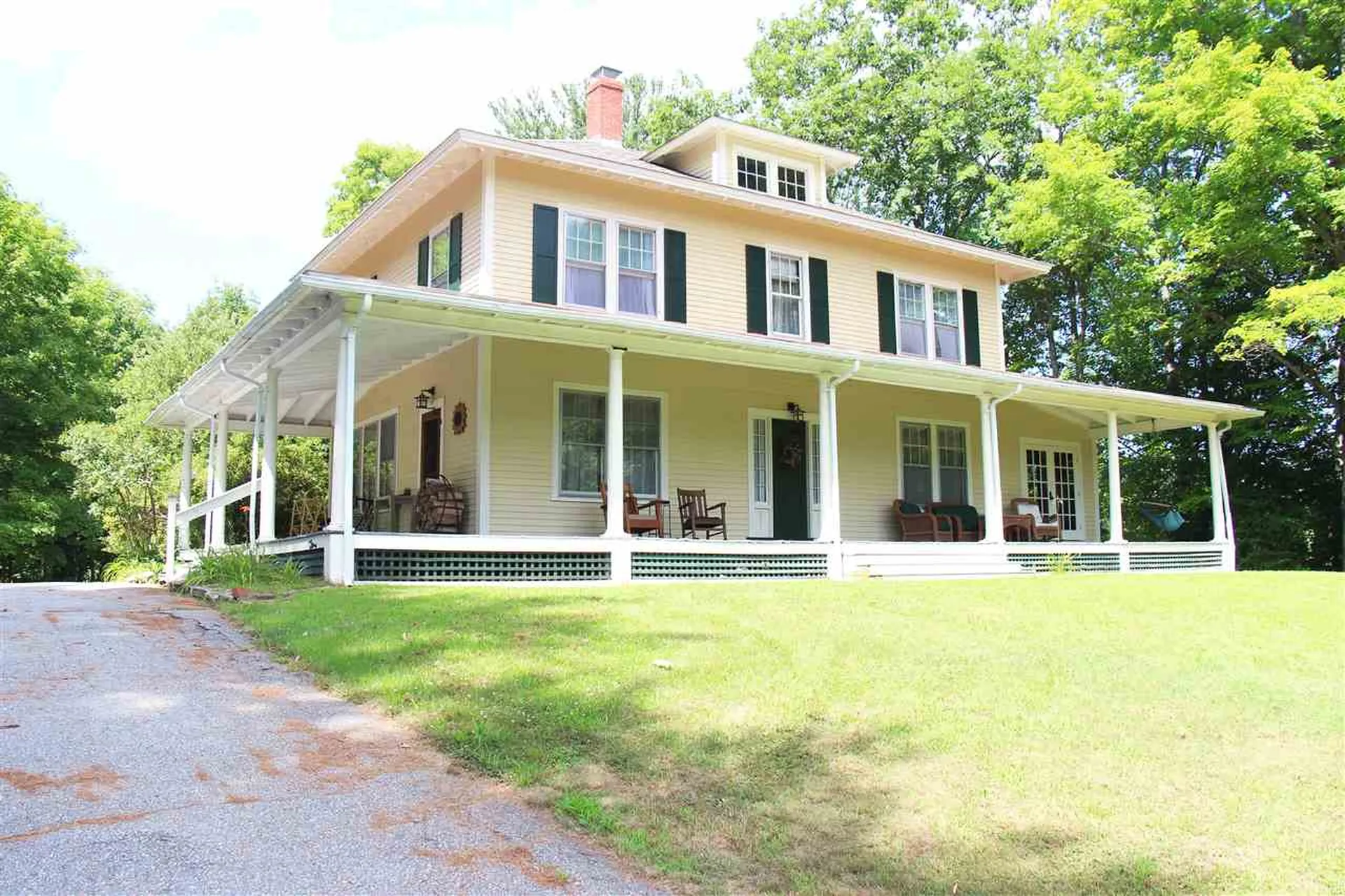 12 Village Road Freedom NH 03836