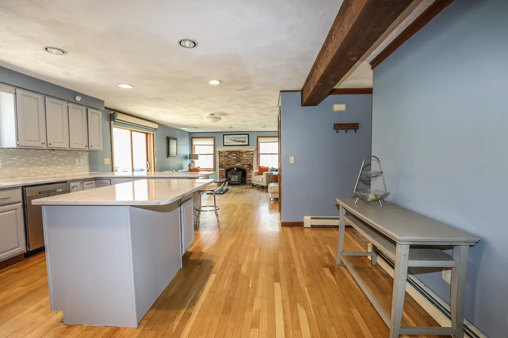 54 Brick Mill Road Bedford NH 03110