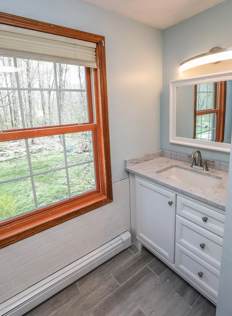 54 Brick Mill Road Bedford NH 03110