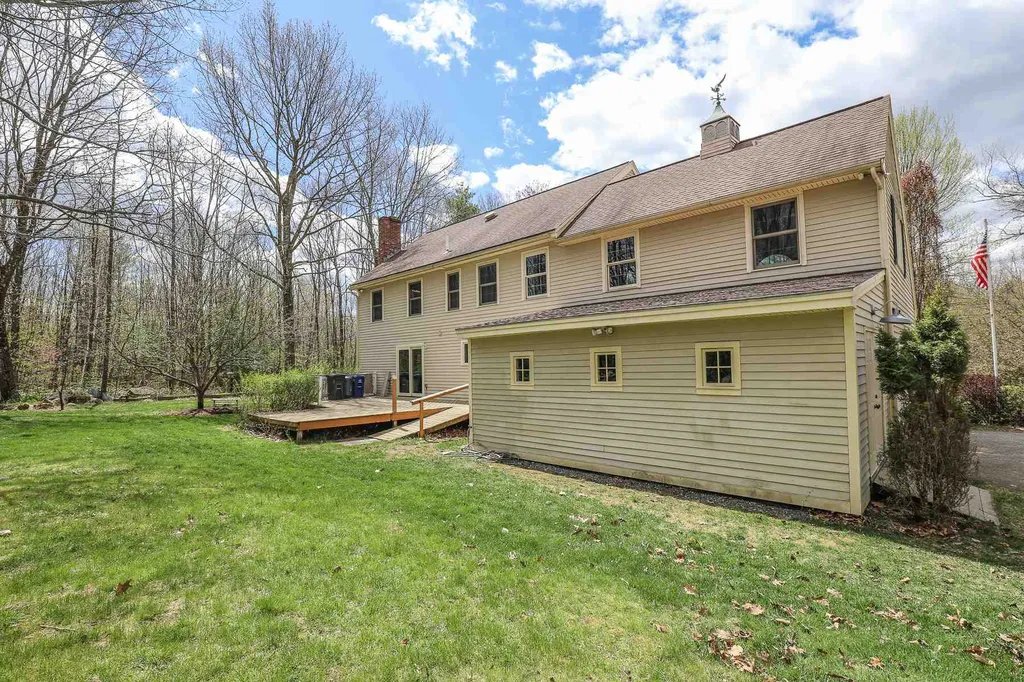 54 Brick Mill Road Bedford NH 03110