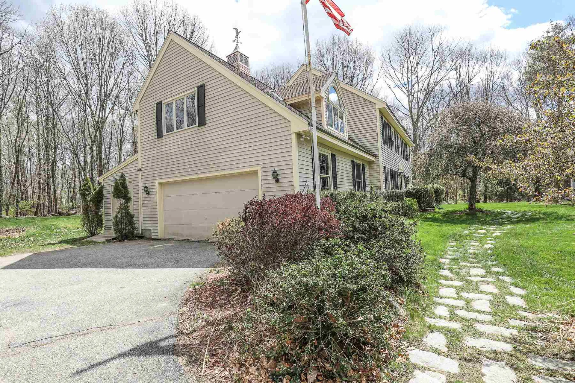 54 Brick Mill Road Bedford NH 03110