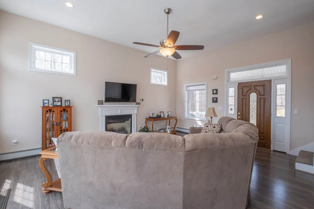 9 Tallwood Drive Northfield NH 03276
