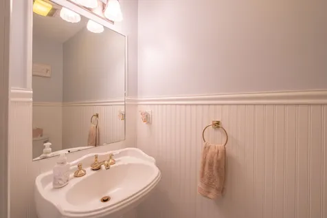 9 Tallwood Drive Northfield NH 03276