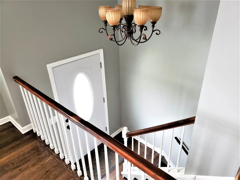 4 Greenock Lane Nashua NH 03062