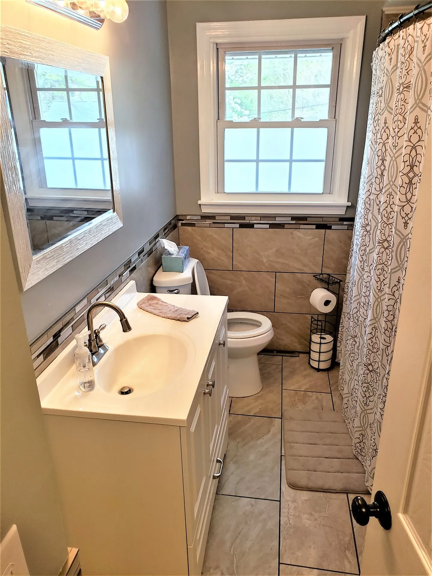 4 Greenock Lane Nashua NH 03062