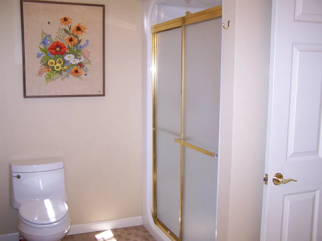 104 Minge Cove Road Alton NH 03810