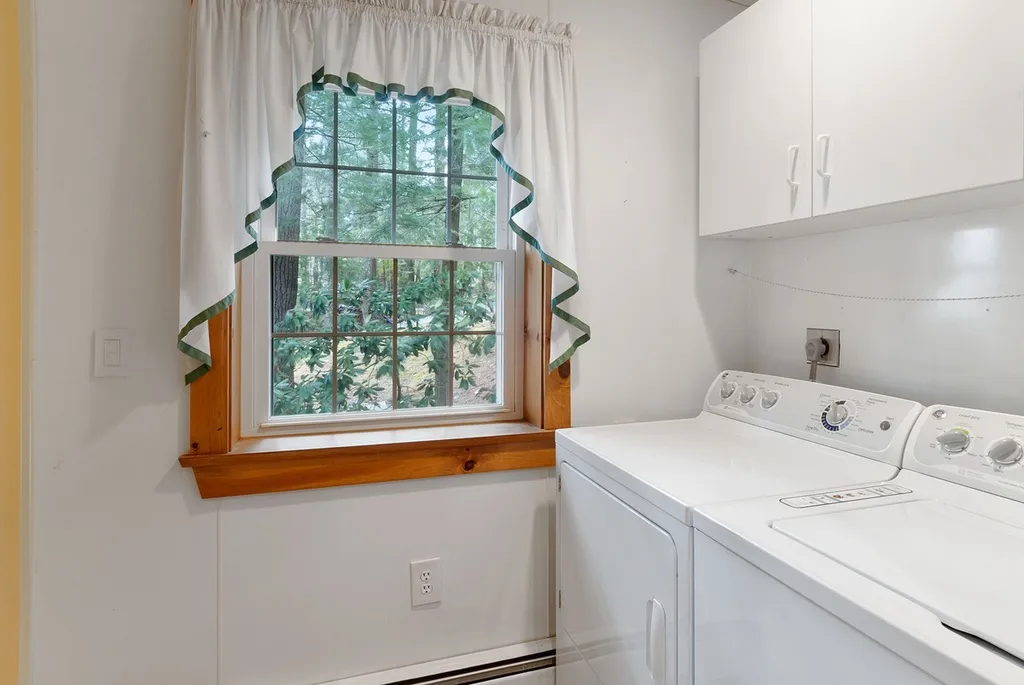 104 Minge Cove Road Alton NH 03810