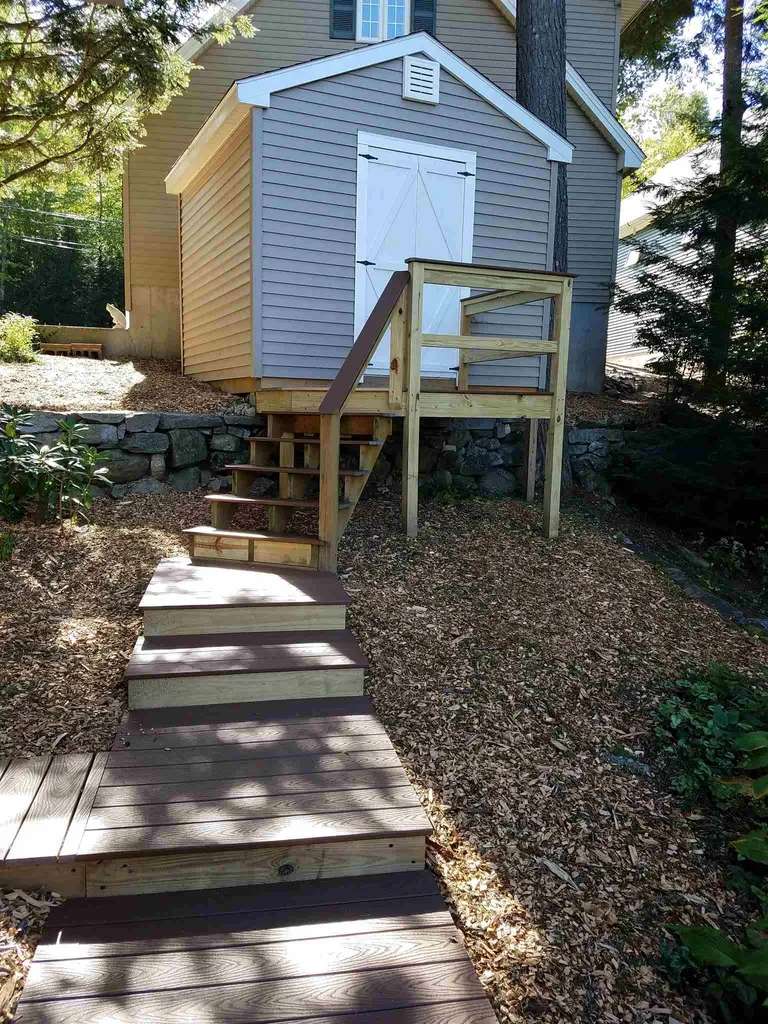 104 Minge Cove Road Alton NH 03810