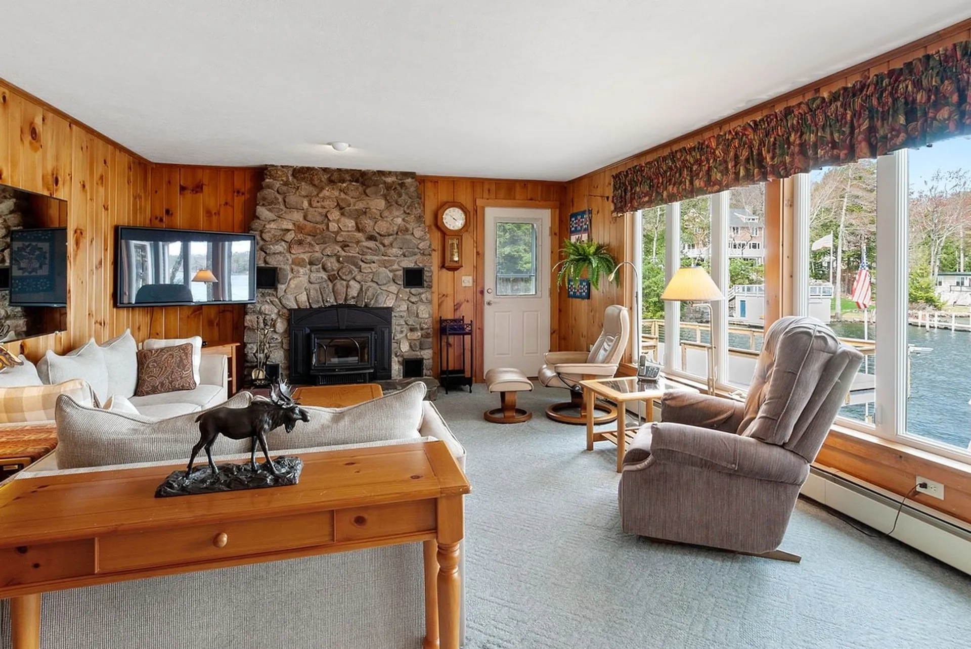 104 Minge Cove Road Alton NH 03810