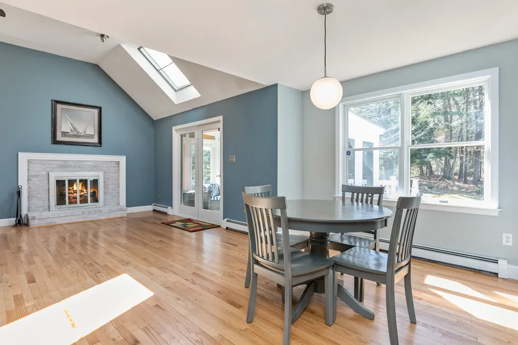 15 Gifford Farm Road Stratham NH 03885