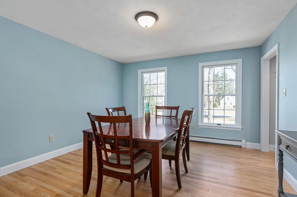 15 Gifford Farm Road Stratham NH 03885