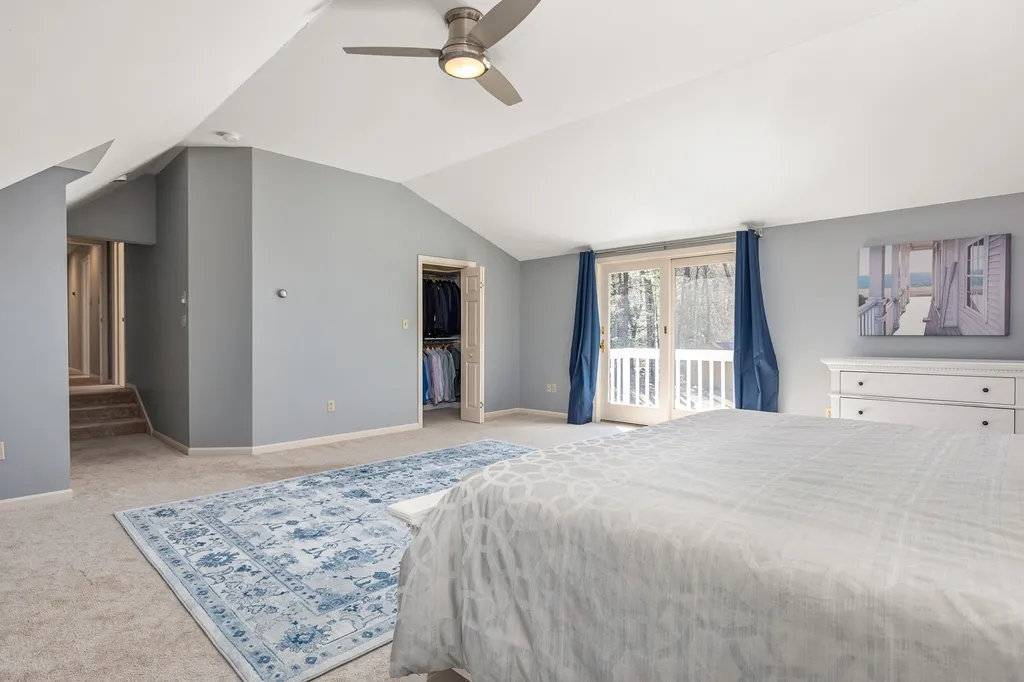 15 Gifford Farm Road Stratham NH 03885