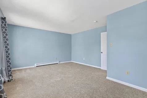 15 Gifford Farm Road Stratham NH 03885