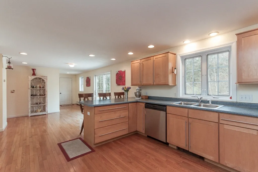 417 Josiah Bartlett Road Concord NH 03301