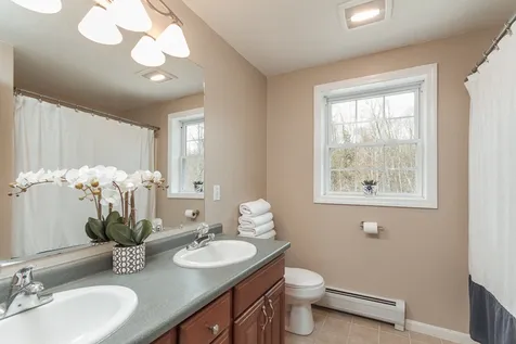 417 Josiah Bartlett Road Concord NH 03301