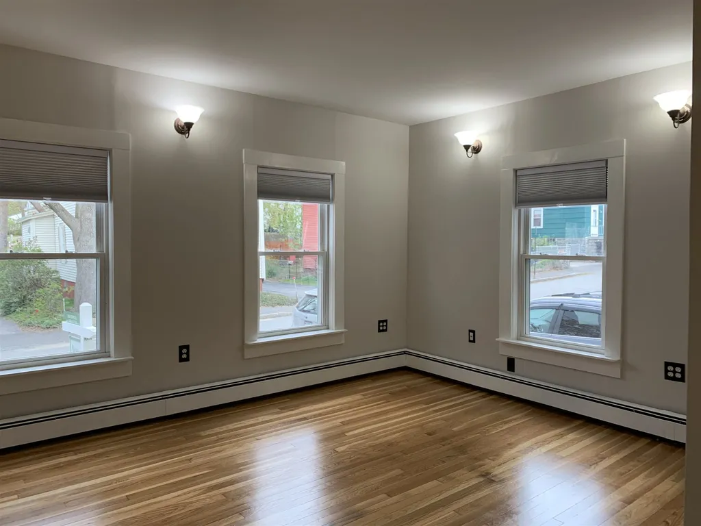 53 Tremont Street Concord NH 03301