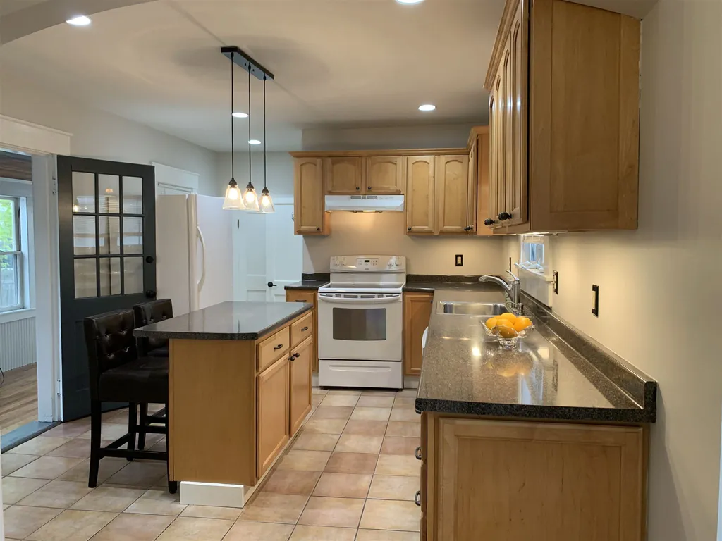 53 Tremont Street Concord NH 03301