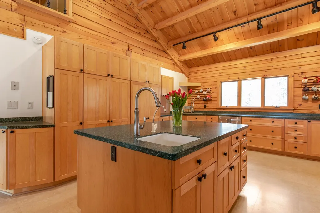 33 Caswell Road Strafford NH 03884