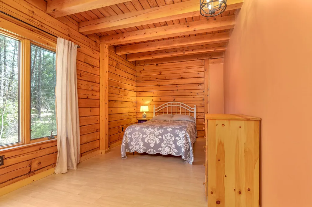33 Caswell Road Strafford NH 03884
