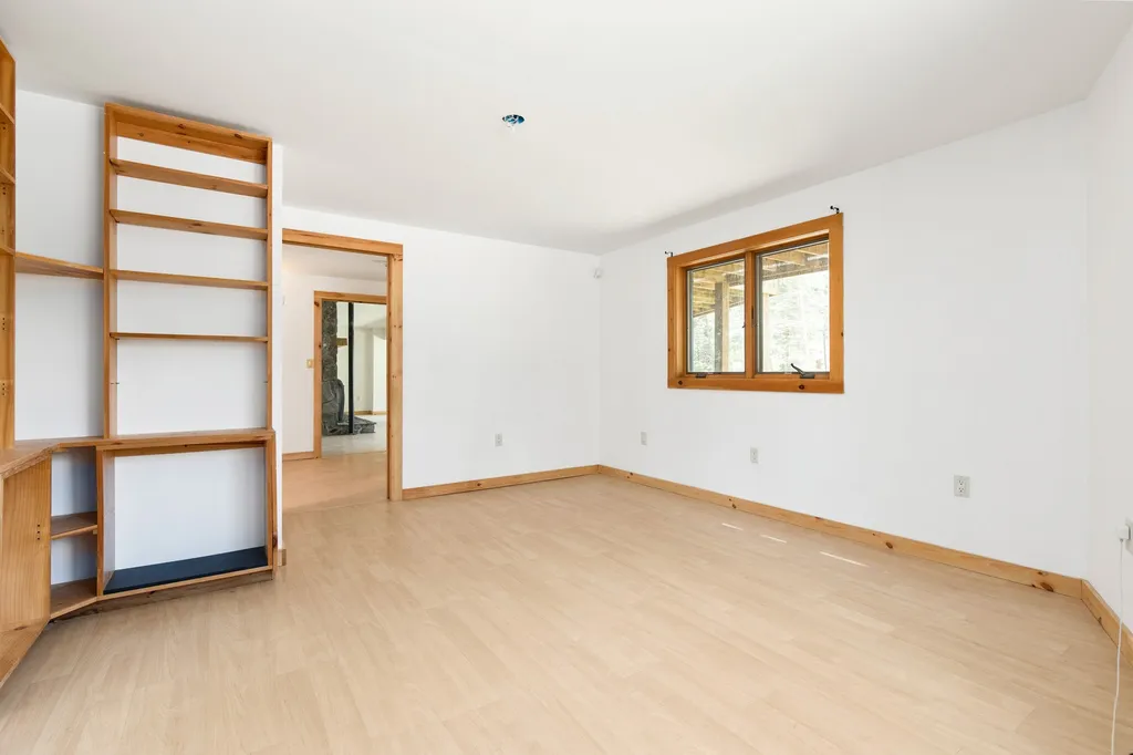 33 Caswell Road Strafford NH 03884