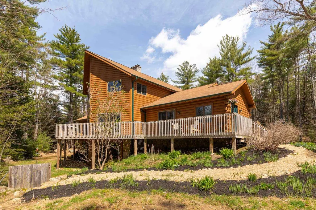 33 Caswell Road Strafford NH 03884